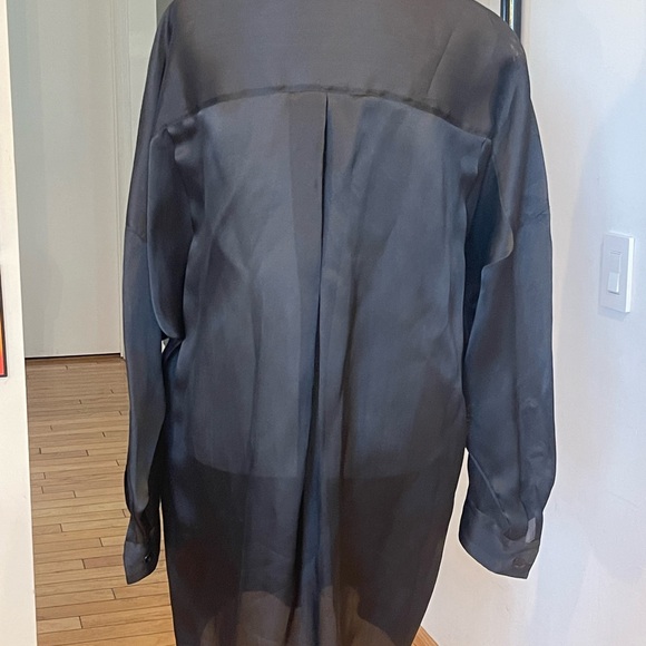 Ellen Tracy, 100% silk sheer blouse! - Picture 3 of 5